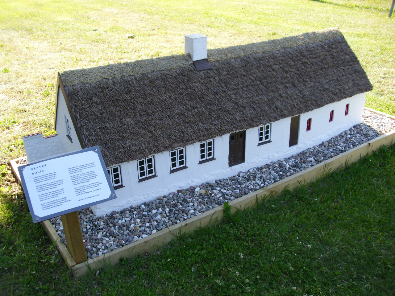 TIDLIGERE GRAVERBOLIG VED VIG KIRKE